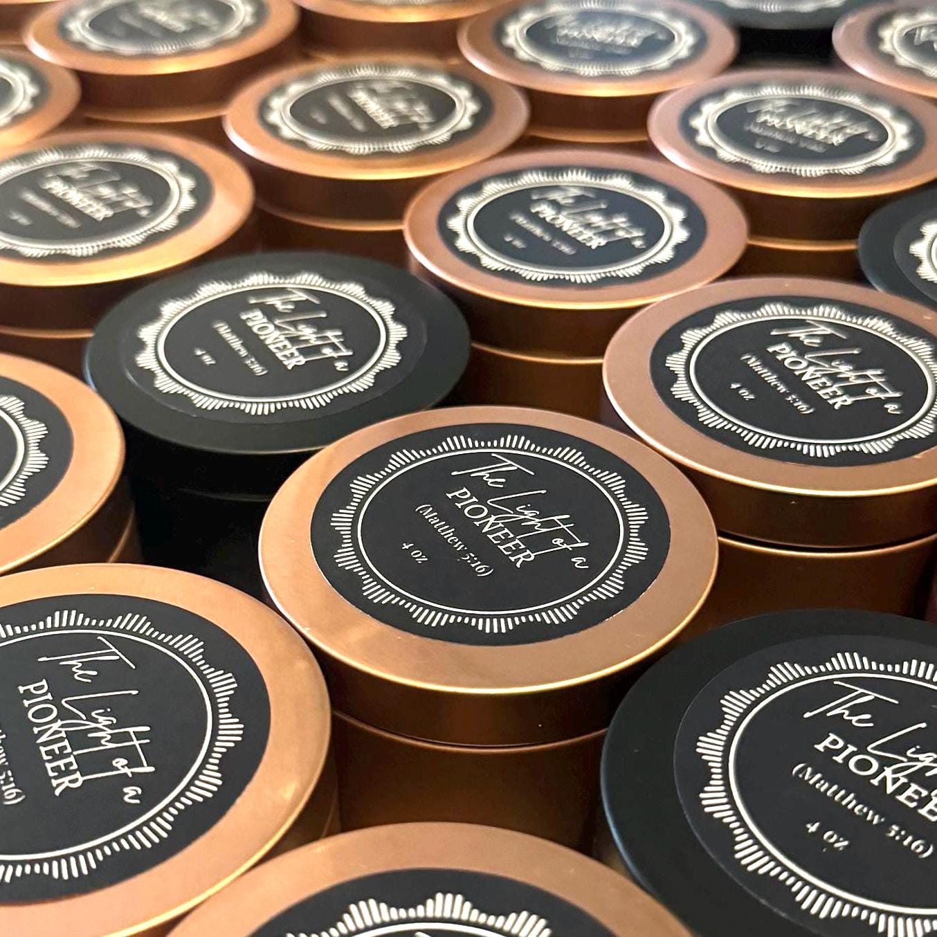 Light of a Pioneer Candle – Personalized JW Gift | Ministry Appreciation, Hand-Poured Soy Candle| Custom Languages